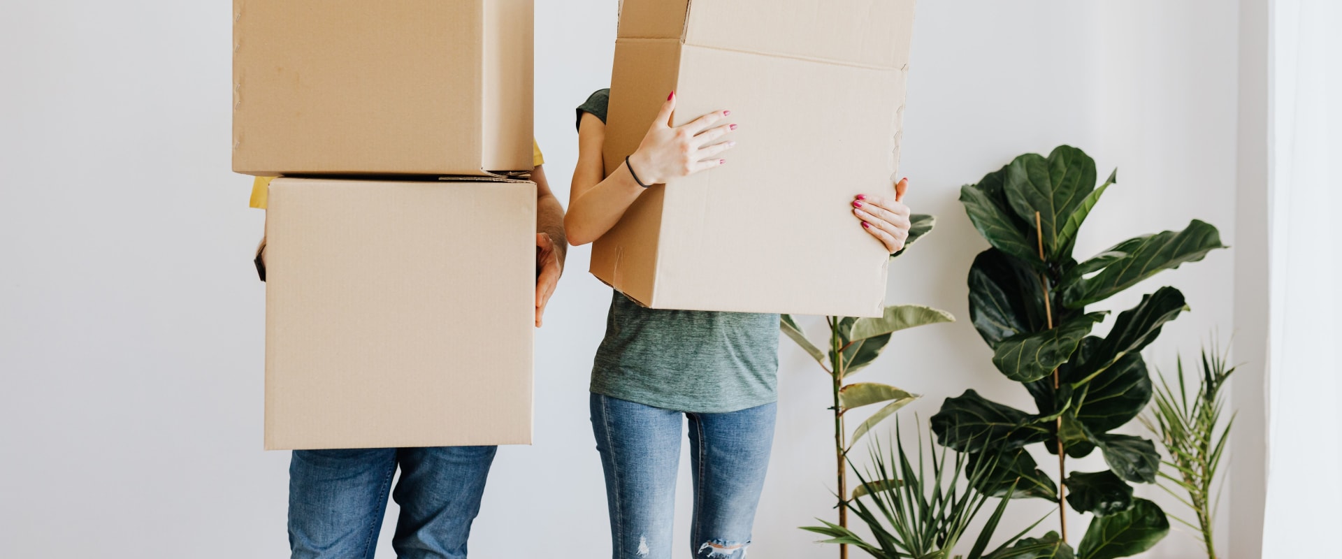 Using Free Packing Materials to Save Money on Your Move