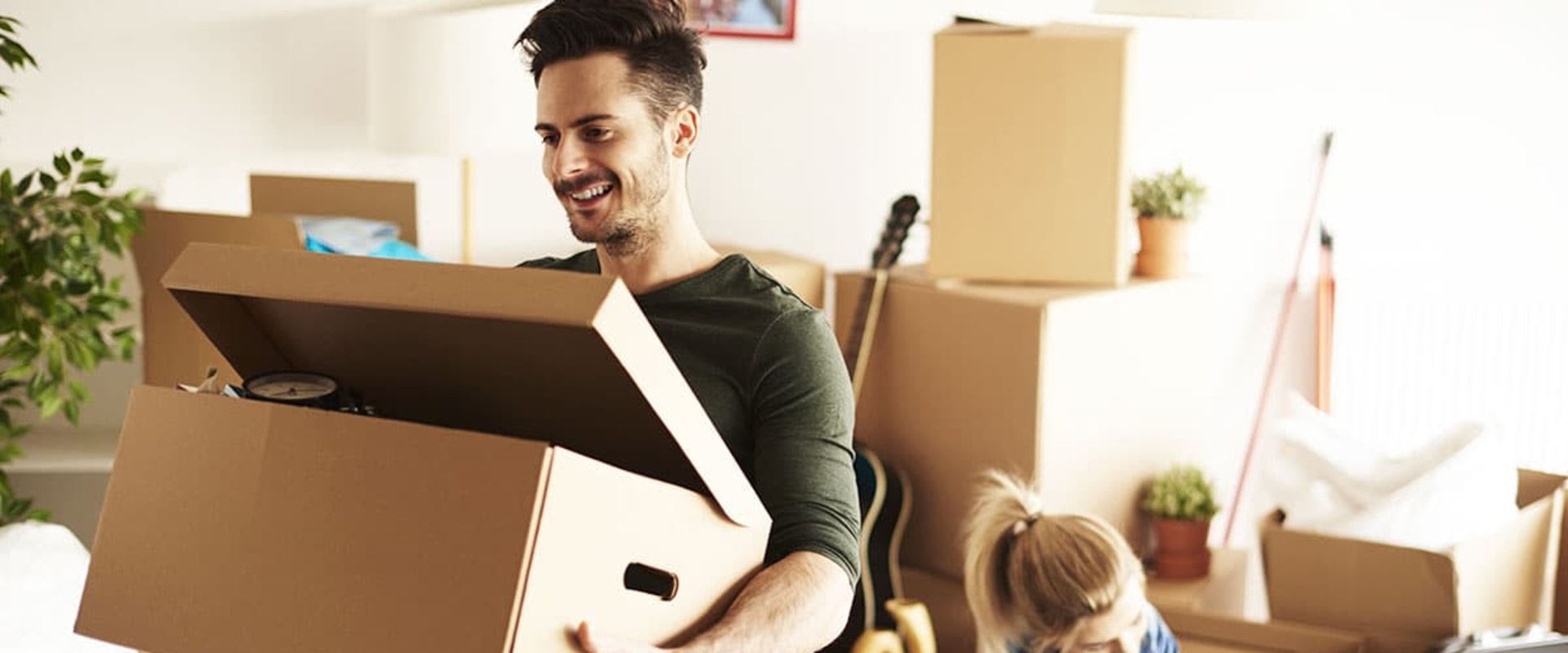 Packing and Unpacking at Your Own Pace: Save on Labor Costs